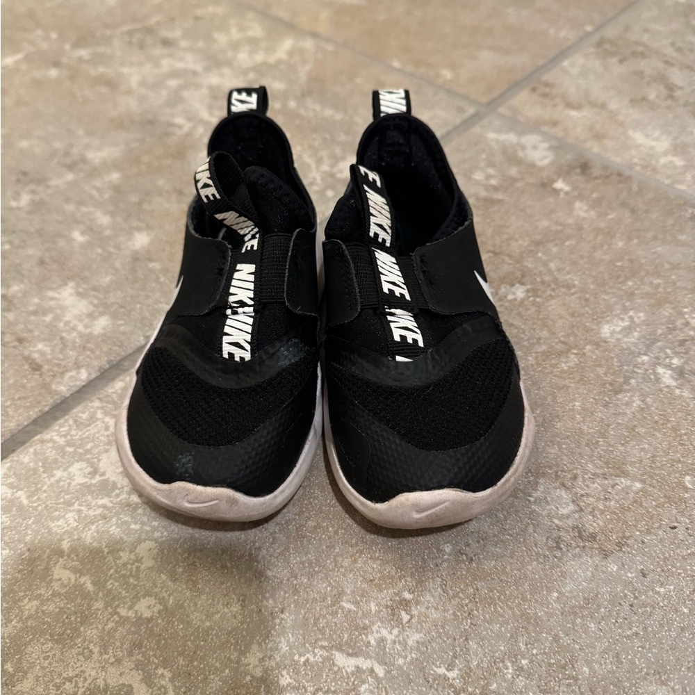 Nike Toddler Flex Runner